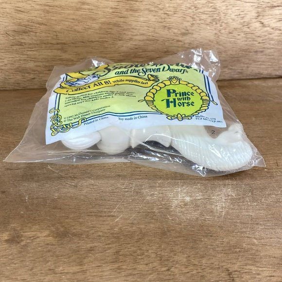 Vintage 1992 McDonalds Happy Meal Toy Disney Snow White Prince Brand New - Picture 4 of 5